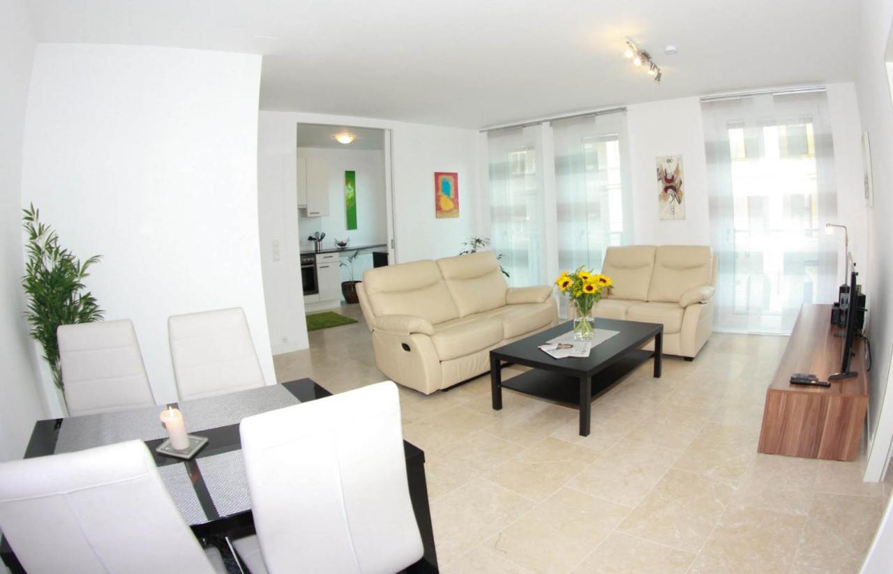 Rafael Kaiser - Paros Apartment - Contactless 24H Check-In Виена Екстериор снимка